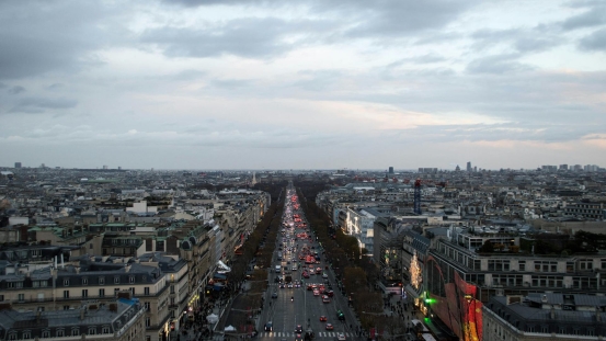 View of the Champs-Elysees from the Arc de Triomphe in Paris, France https://www.pexels.com/photo/view-of-the-champs-elysees-from-the-arc-de-triomphe-in-paris-france-18020837/