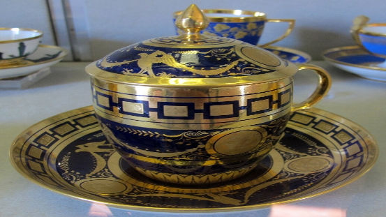 Cup and saucer, Dagoty, Paris, c. 1810: https://commons.wikimedia.org/wiki/File:Dagoty,_tazzina,_1810_ca,_03.JPG#/media/File:Dagoty,_tazzina,_1810_ca,_03.JPG