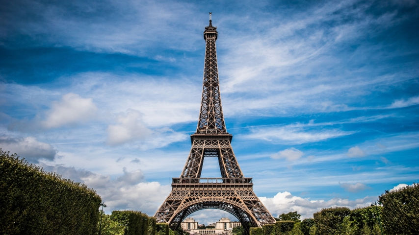 Eiffel Tower, Paris, France https://pixabay.com/photos/eiffel-tower-france-paris-landscape-975004/